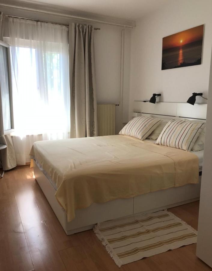 Apartmani Nadalina ヴェリ・ロシニュ エクステリア 写真